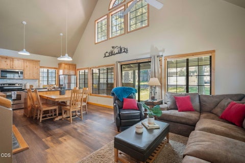 Photo of 57499 Circle Four Lane #26, Sunriver, OR 97707 (MLS # 220225297)