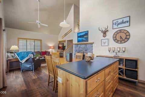 Tiny photo for 57499 Circle Four Lane #26, Sunriver, OR 97707 (MLS # 220225297)