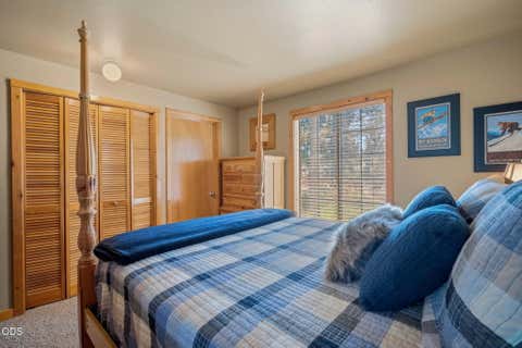 Tiny photo for 57499 Circle Four Lane #26, Sunriver, OR 97707 (MLS # 220225297)