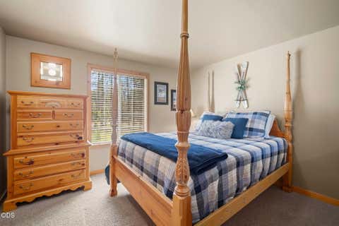 Tiny photo for 57499 Circle Four Lane #26, Sunriver, OR 97707 (MLS # 220225297)