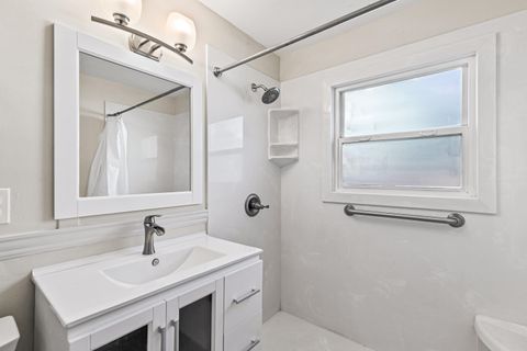 Tiny photo for 134 N 2nd Street, Ashland, OR 97520 (MLS # 220212091)