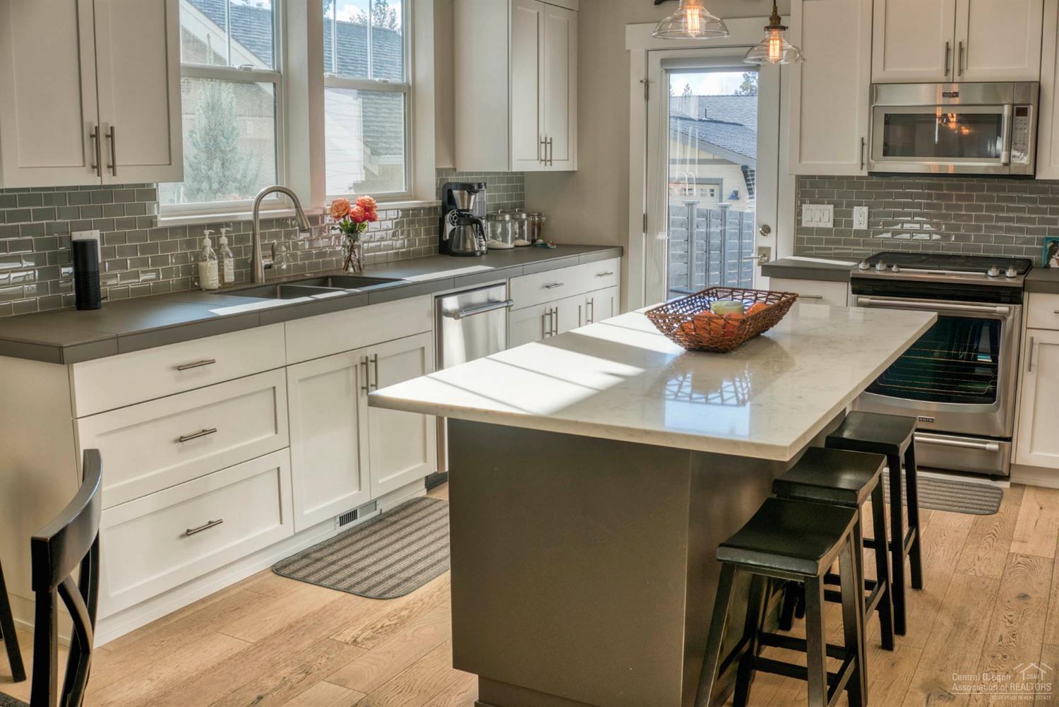 Hidden Hills - Residential