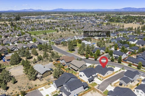 Tiny photo for 62847 NE Daniel Road, Bend, OR 97701 (MLS # 220223526)