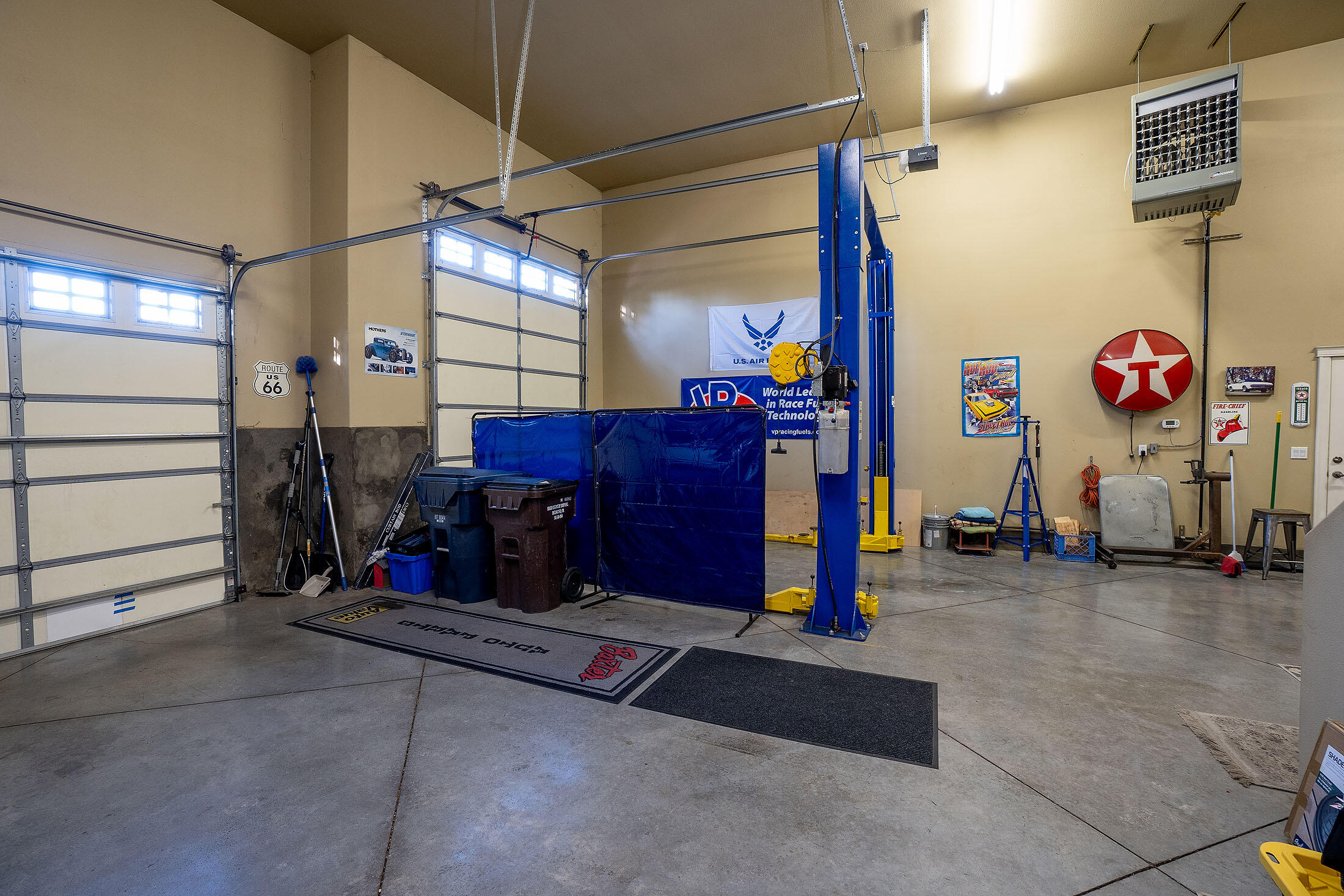 Atop The Summit - Residential