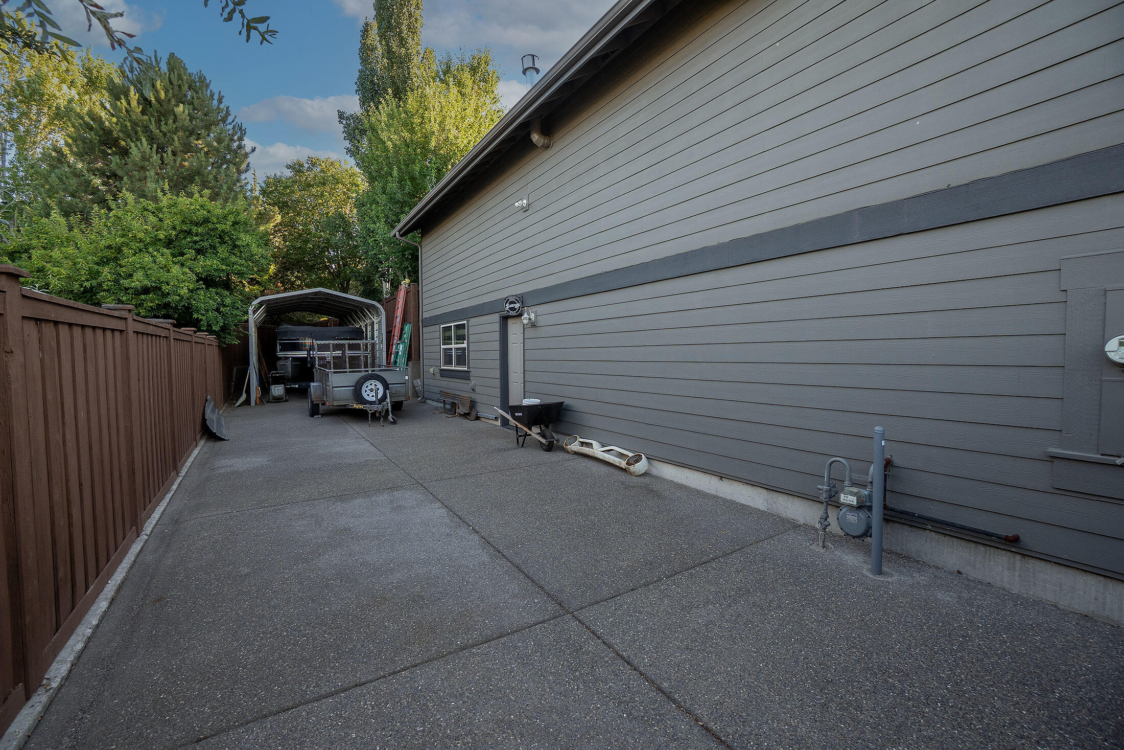 Atop The Summit - Residential