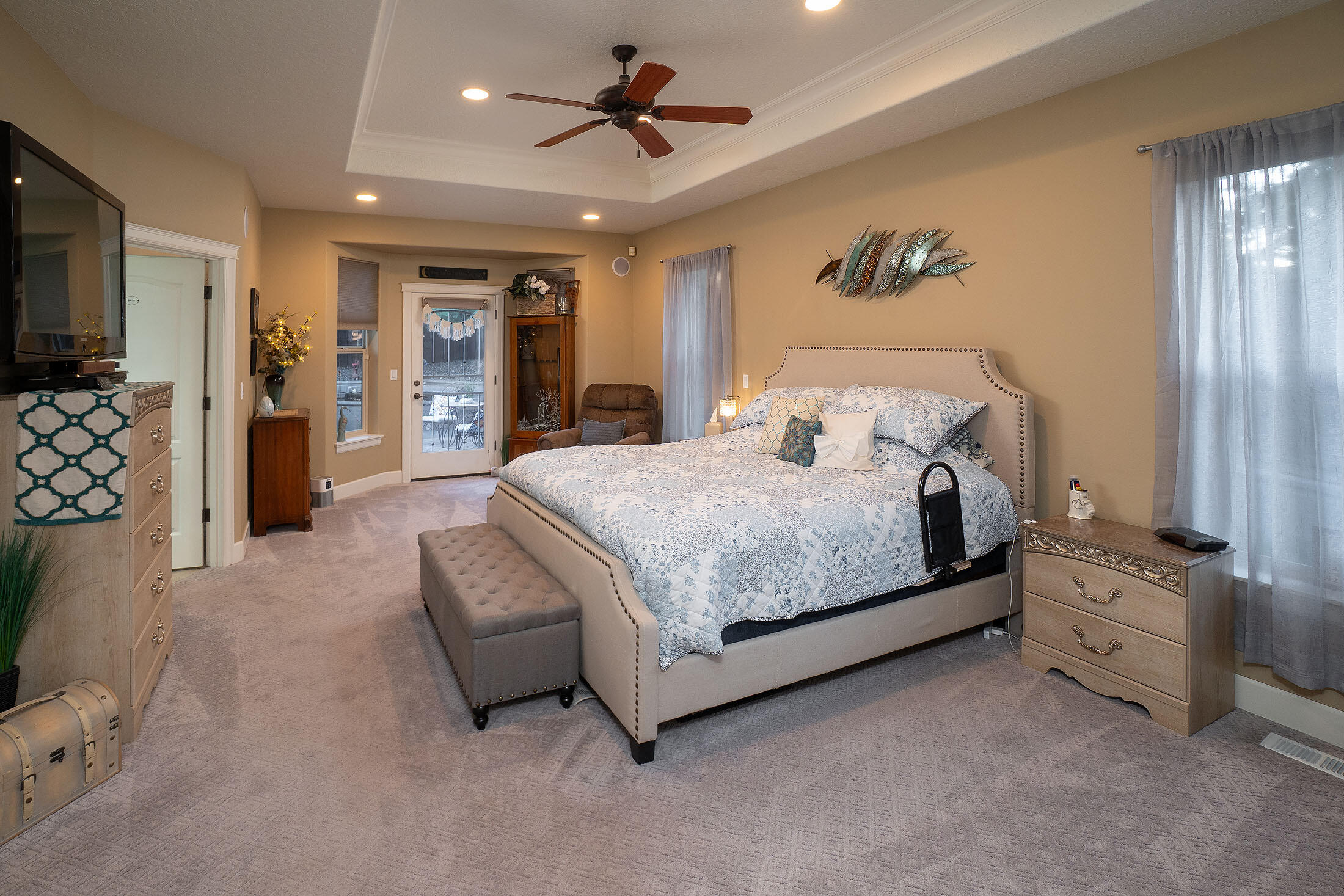 Atop The Summit - Residential