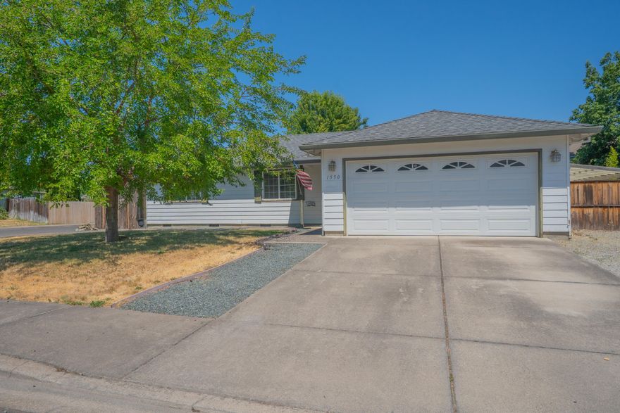 Charming 3-Bedroom Home on Spacious Corner Lot - Perfect for First-Time Buyers or Investors!   This 3-bedroom, 2-bathroom home offering 1,251 square feet of comfortable living space is nestled on a generously sized corner lot, this property combines functionality, potential, and location—all at an incredible value. Step inside to find an open floor plan with a cozy living area, a functional kitchen, and a dining, a primary bedroom features an en-suite bath, while the additional bedrooms provide flexibility for family, guests, or a home office. Outside, enjoy the expansive yard—ideal for gardening, play, or future expansion. With ample parking and room to grow, this lot offers versatility rarely found at this price point.
Whether you're a first-time homebuyer looking for a solid starter home or an investor seeking a rental or flip opportunity, this property checks all the boxes.
Don't miss your chance to own this gem—schedule a showing today!