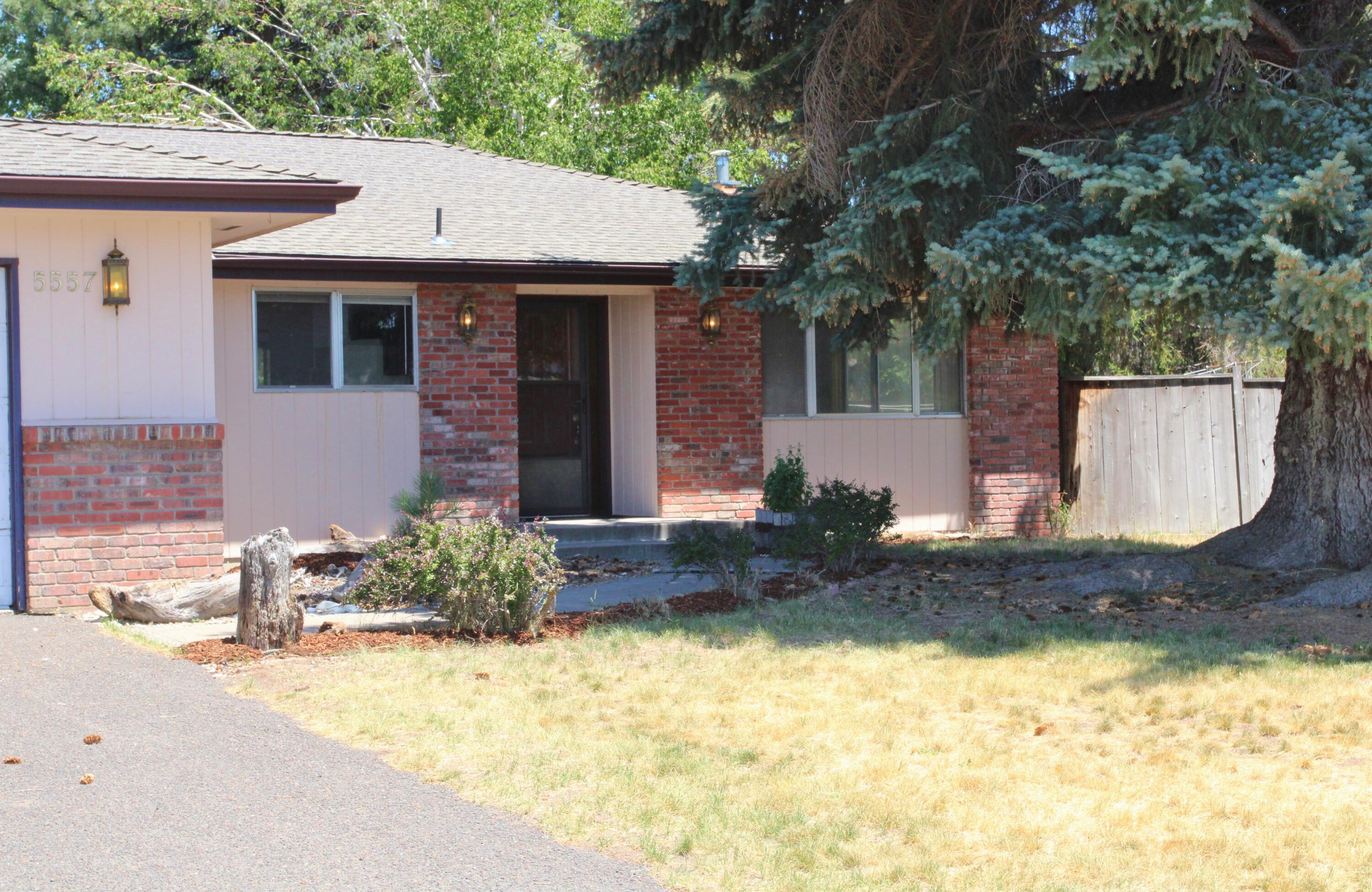 Cypress Villa - Residential