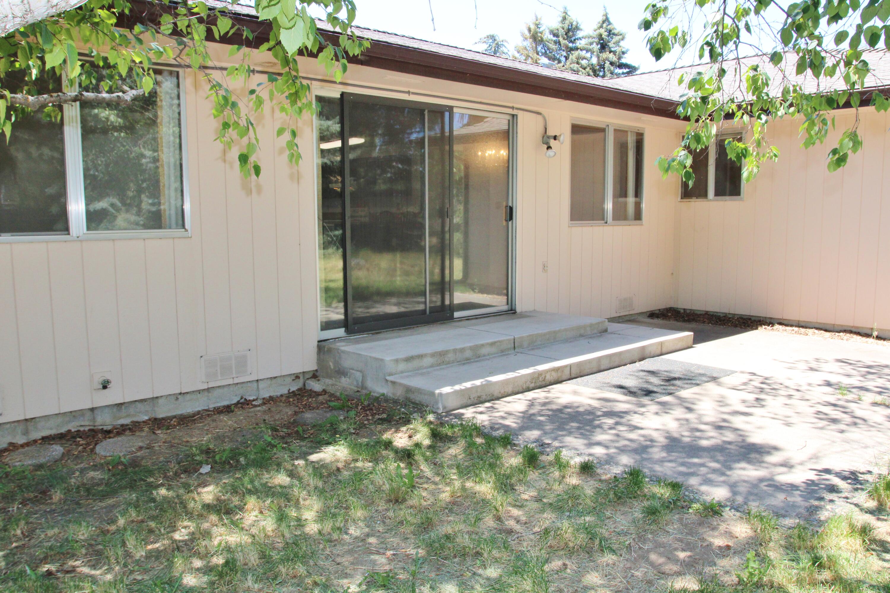 Cypress Villa - Residential