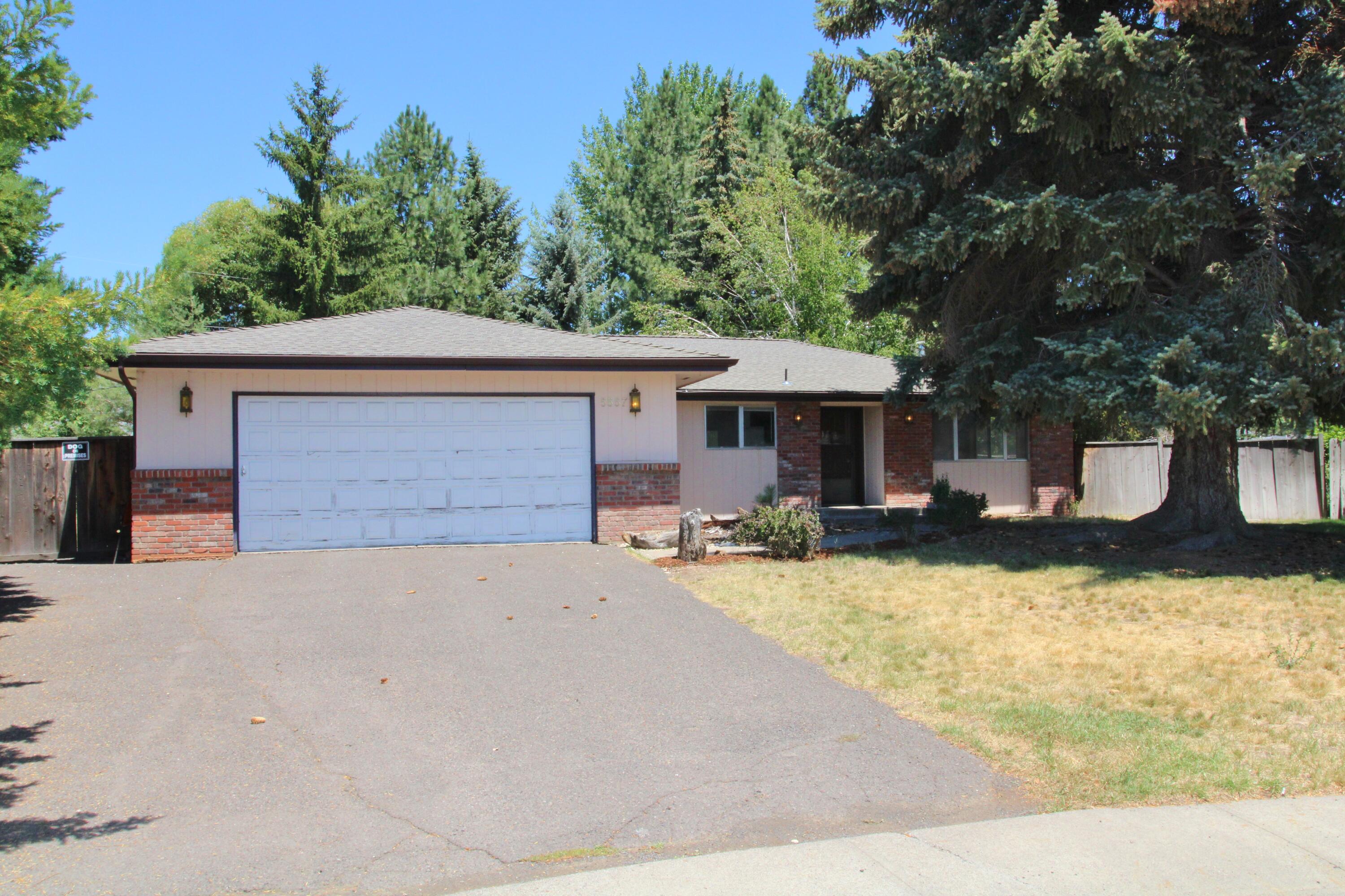 Cypress Villa - Residential