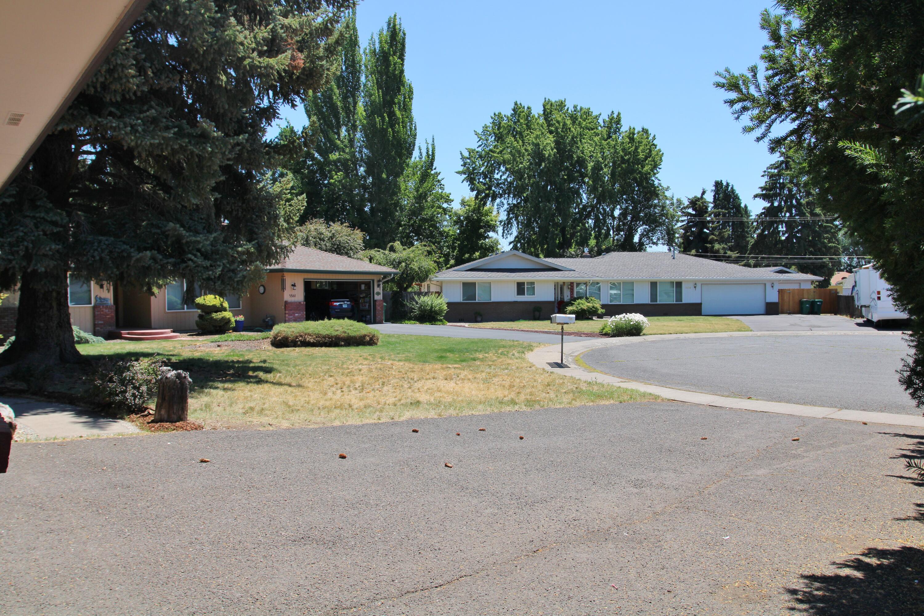 Cypress Villa - Residential