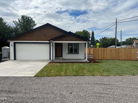 Tiny photo for 5406 Independence Avenue, Klamath Falls, OR 97603 (MLS # 220225756)
