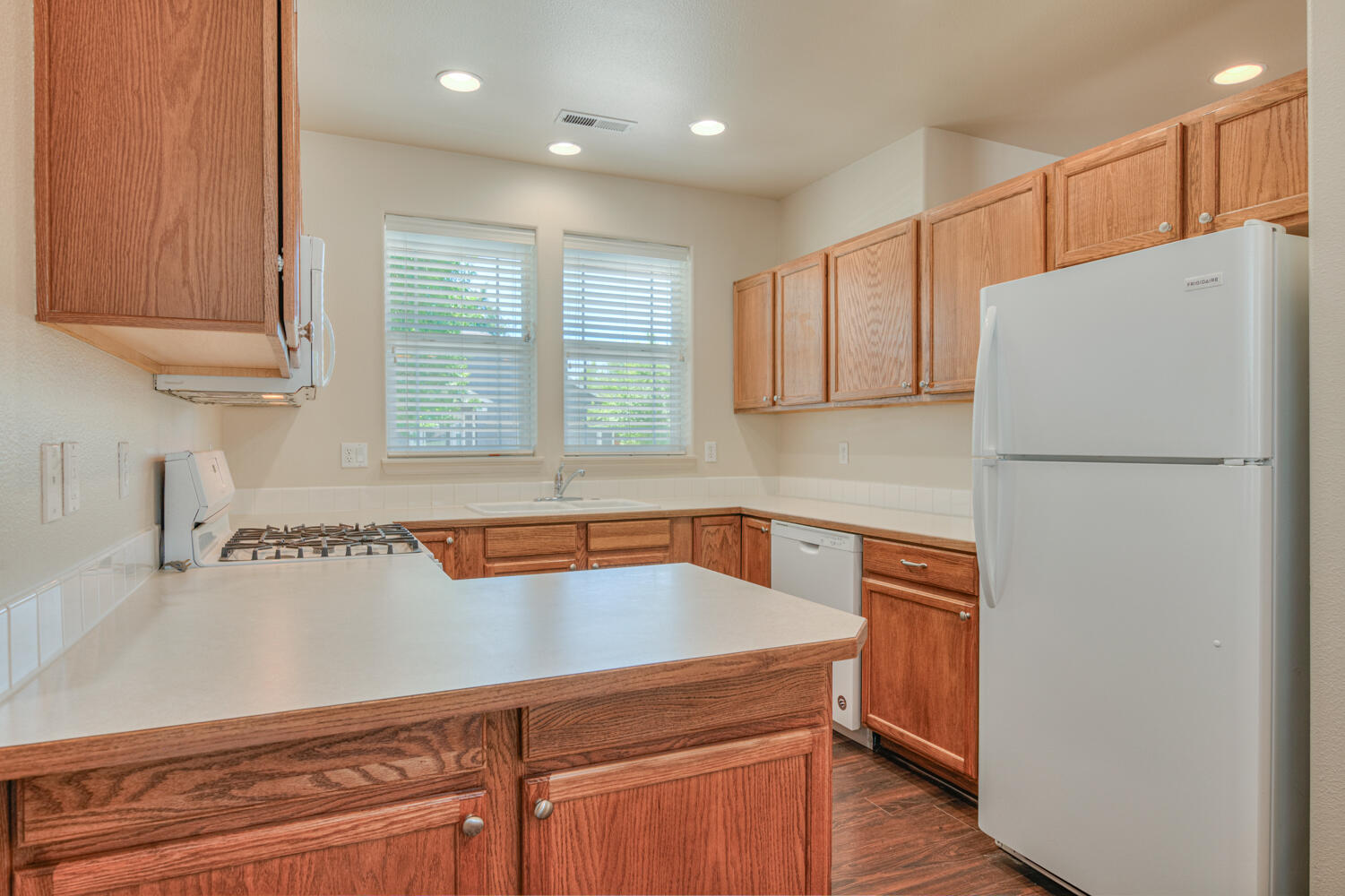 Cascade Vista - Residential