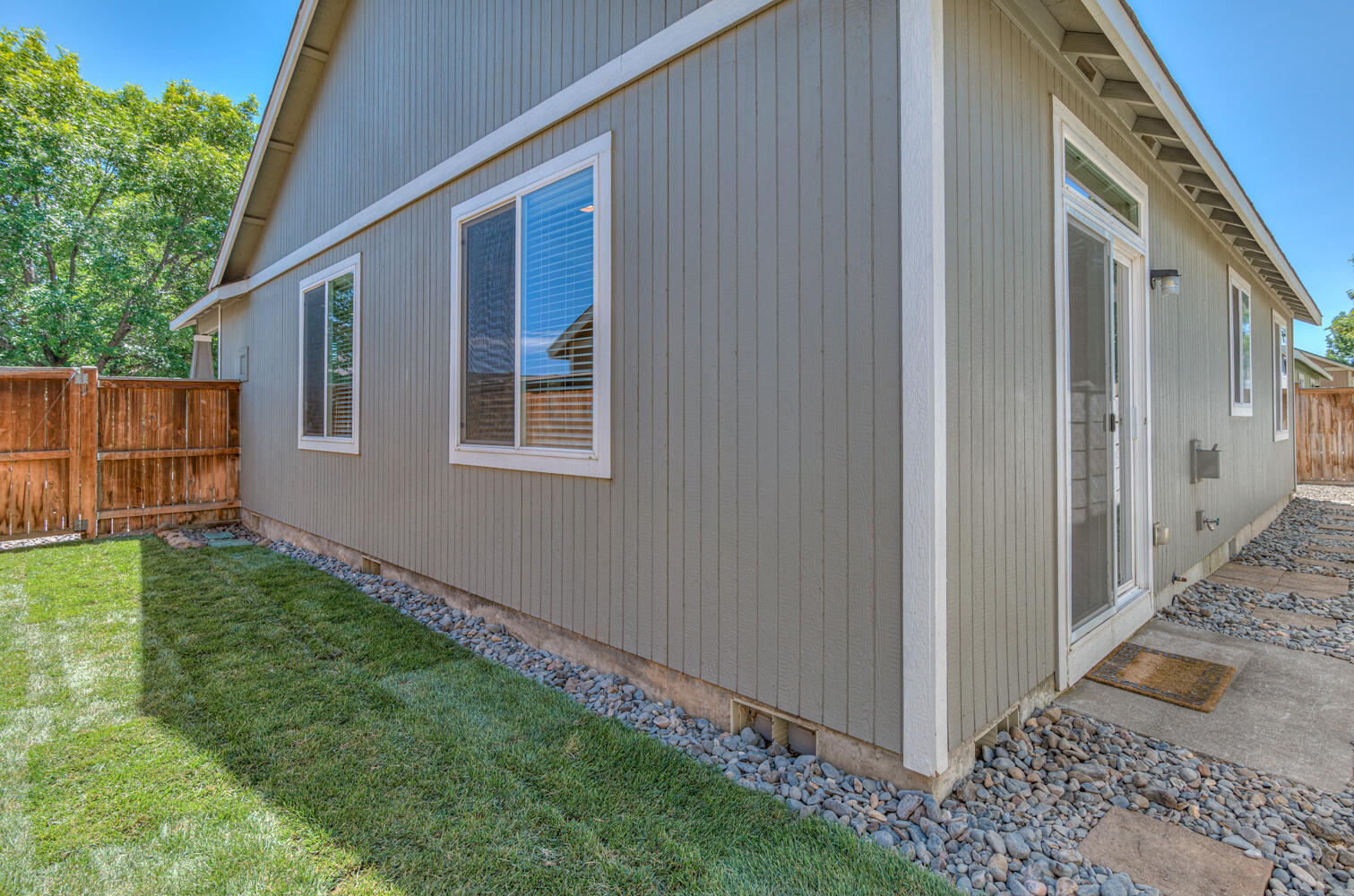 20076 Mount Hope Lane