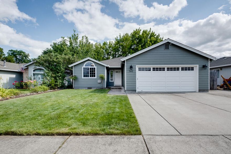 Great single family home in Quiet South West Medford neighborhood. This 3 bed 2 bath 1342 sq/ft home has been meticulously maintained. Updates include new interior and exterior paint, custom bamboo wood and tile floors, updated guest bath, beautiful covered patio, and so much more. Property features gated RV parking with dump and hookups as well as irrigation system front and back and new fencing. Wont last long, come take a tour!