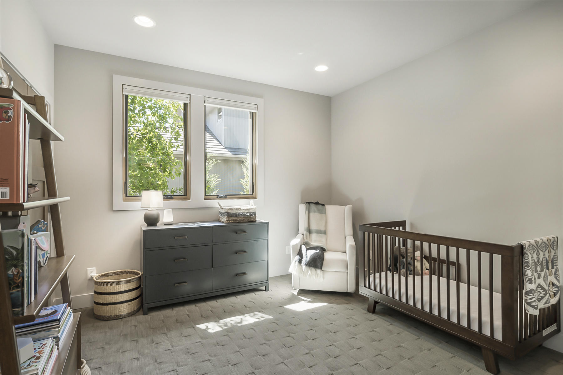 Broken Top - Residential