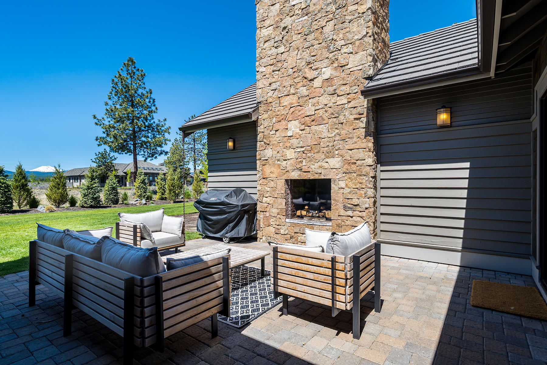 Broken Top - Residential