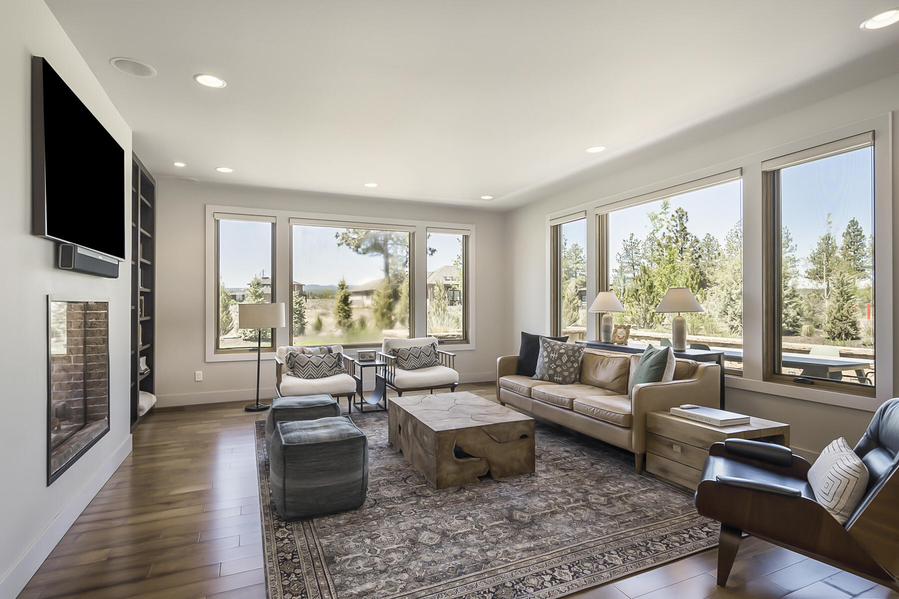 Broken Top - Residential