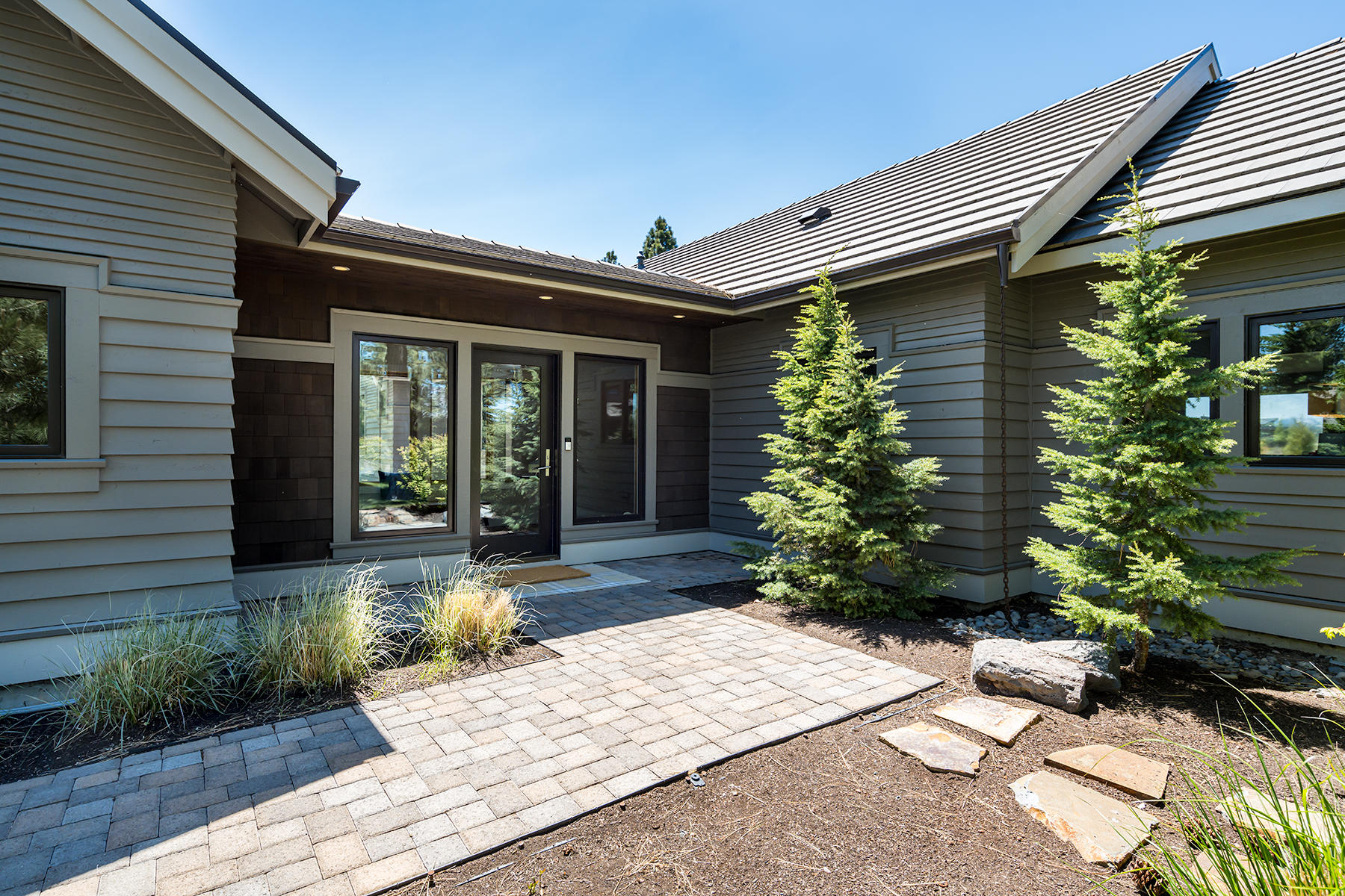 Broken Top - Residential