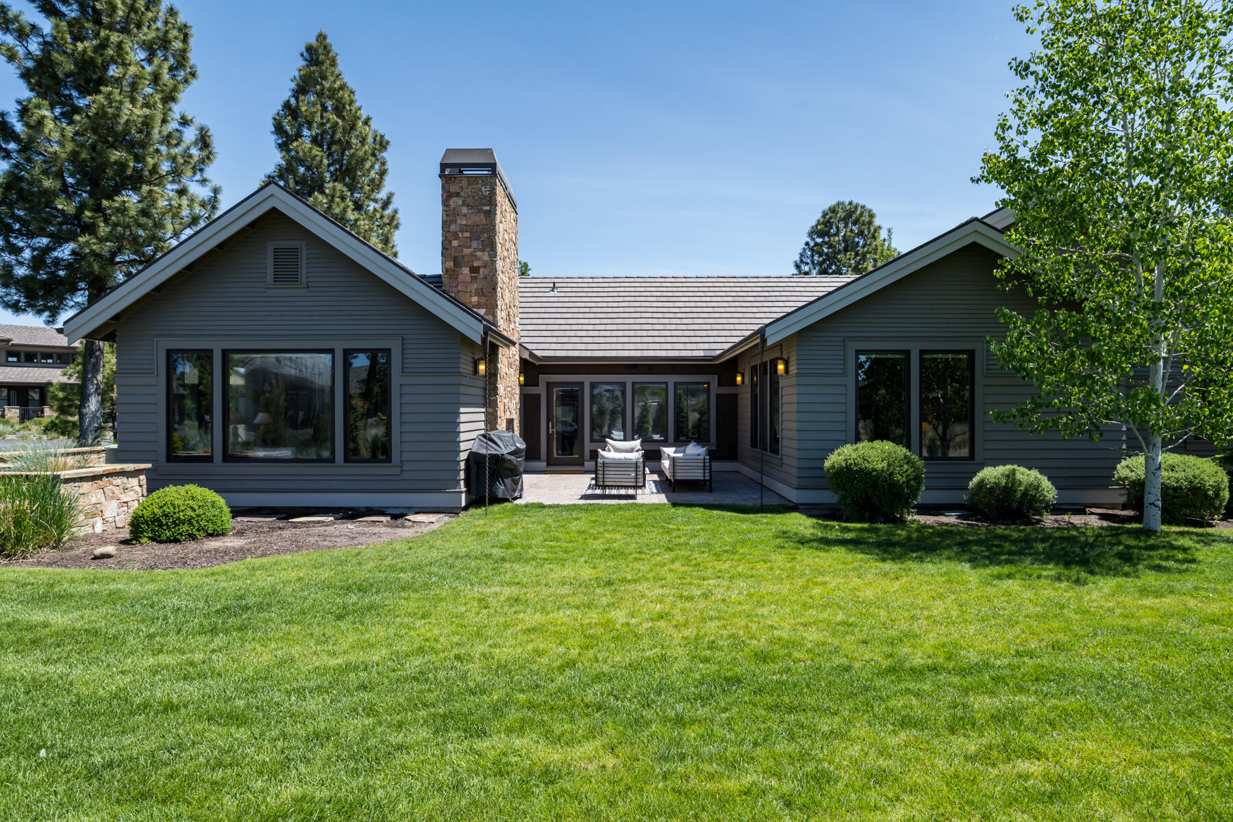 Broken Top - Residential