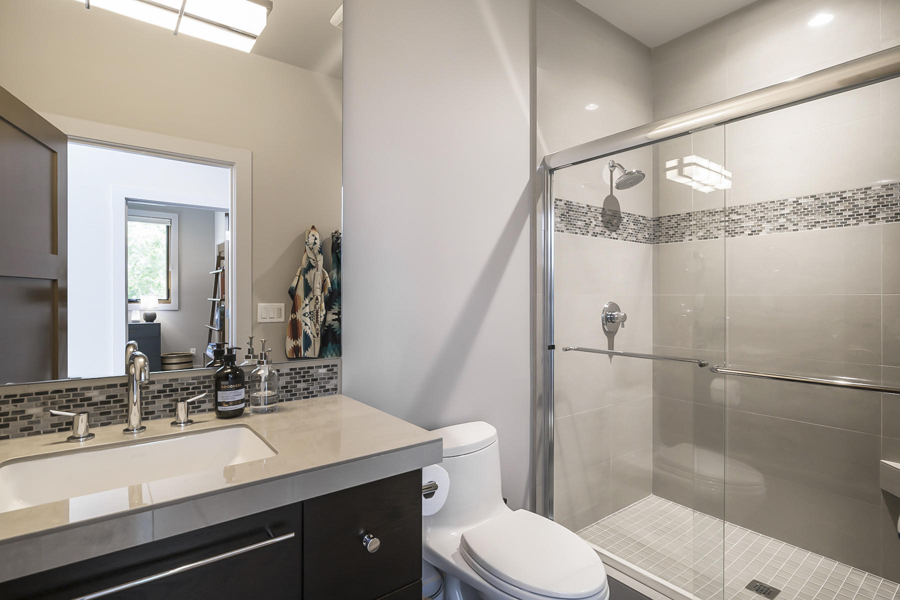 Broken Top - Residential