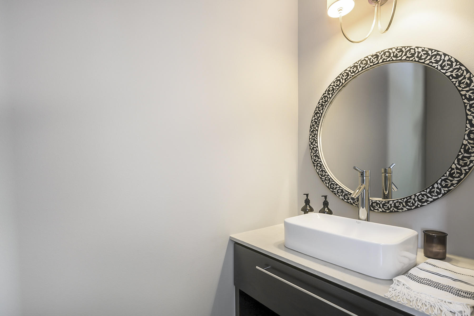 Broken Top - Residential