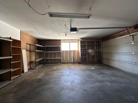 Tiny photo for 4428 El Cerrito Way, Klamath Falls, OR 97603 (MLS # 220219933)