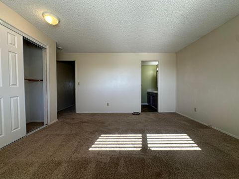 Tiny photo for 4428 El Cerrito Way, Klamath Falls, OR 97603 (MLS # 220219933)