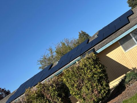 Tiny photo for 4428 El Cerrito Way, Klamath Falls, OR 97603 (MLS # 220219933)