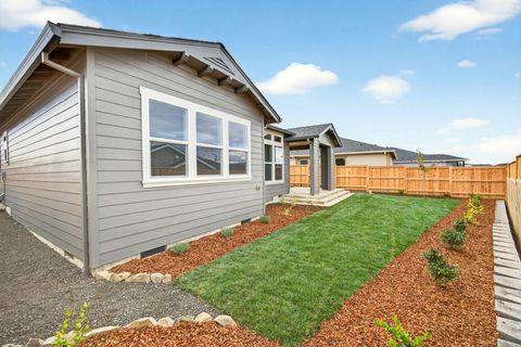 Tiny photo for 3751 Carlin Drive, Medford, OR 97504 (MLS # 220211699)