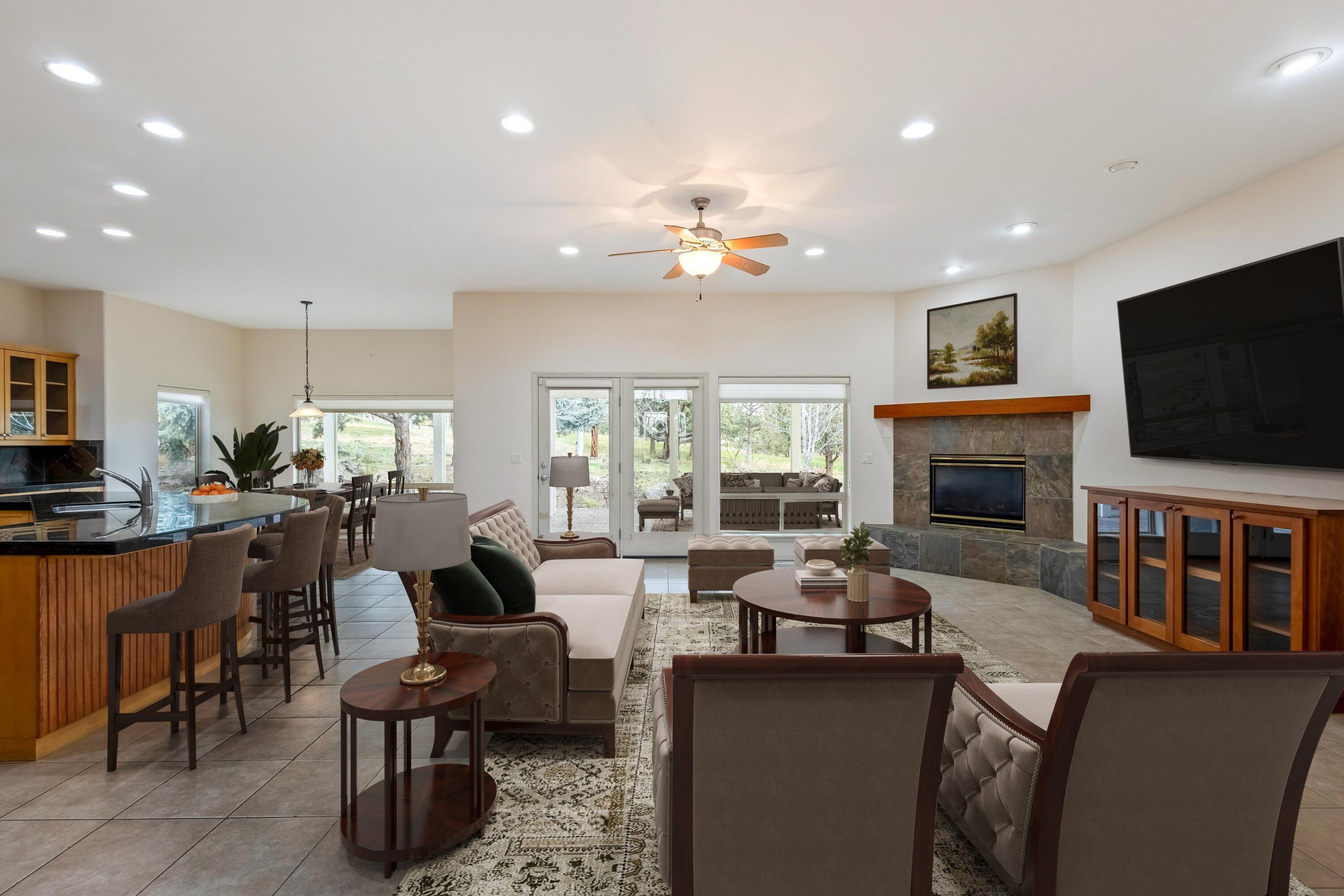 825 Victoria Falls Drive