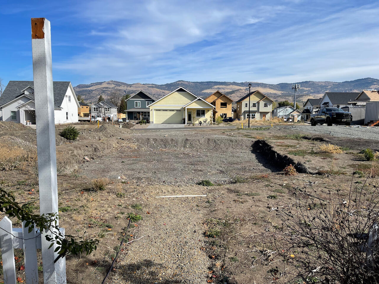 Old Bridge Village - Land