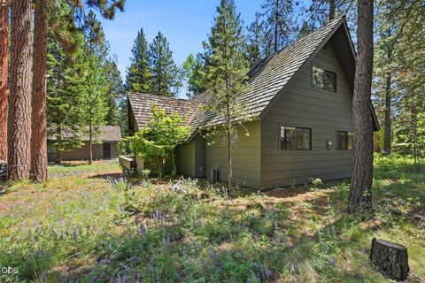 Tiny photo for 71105 Meadow Grass Circle #GH18, Black Butte Ranch, OR 97759 (MLS # 220223334)