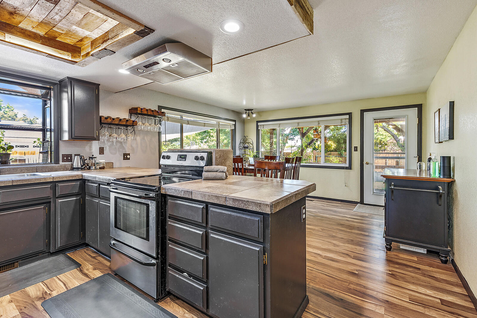 Mountain Glen Subdivision Unit No 1 - Residential