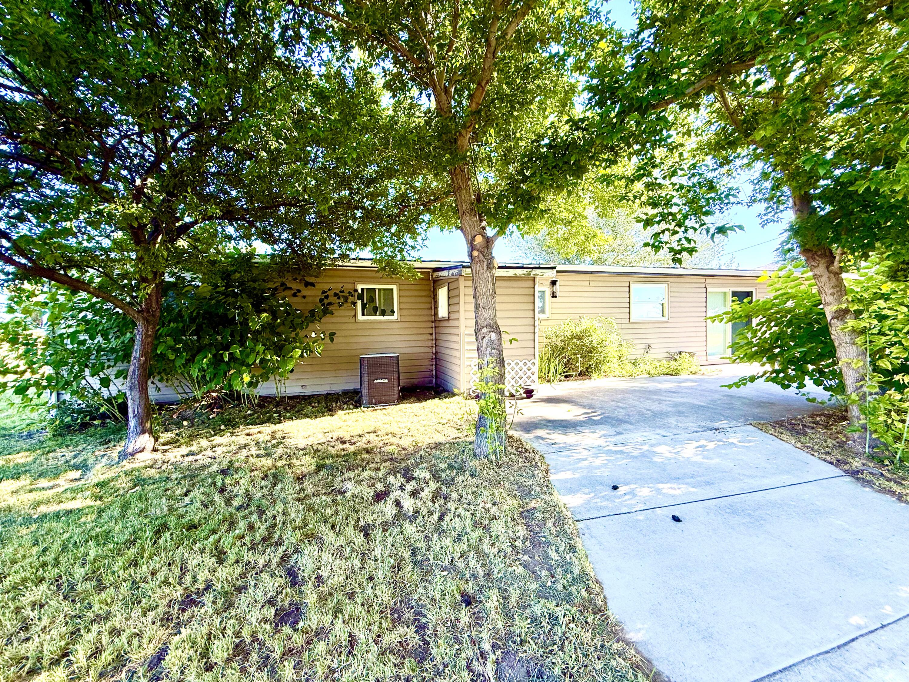 Henley - Residential