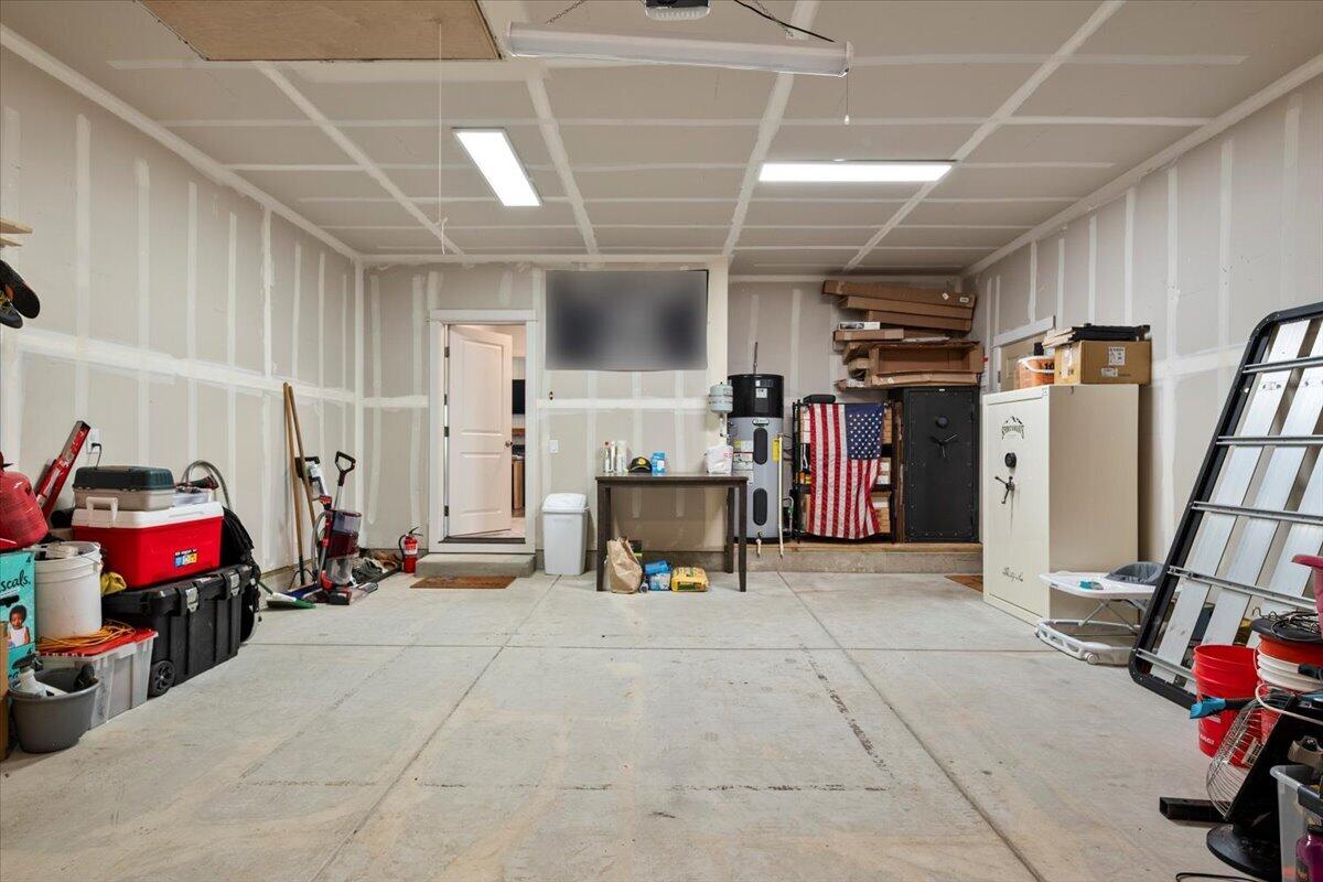 Cinder Butte Village - Residential