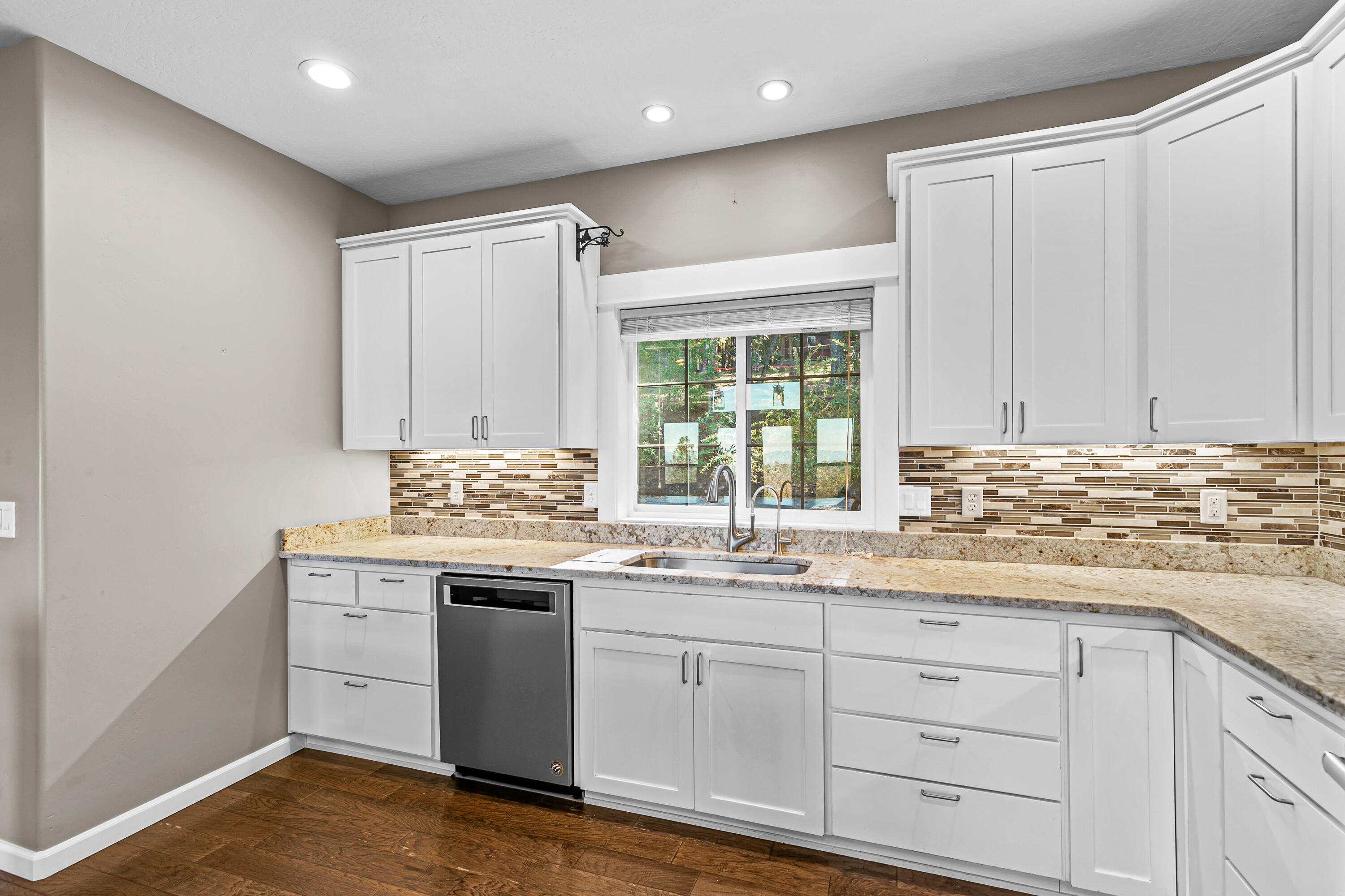 Royal Orchard - Residential