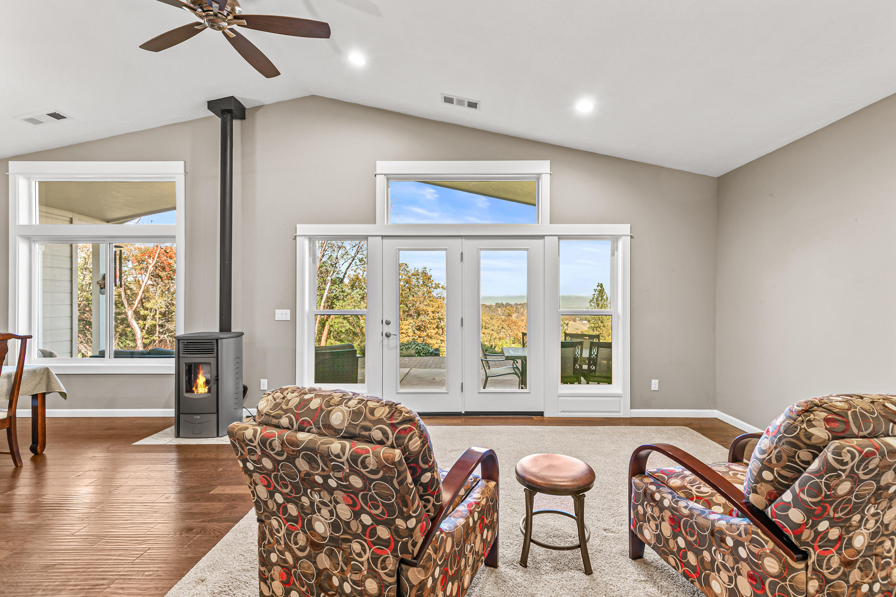 Royal Orchard - Residential