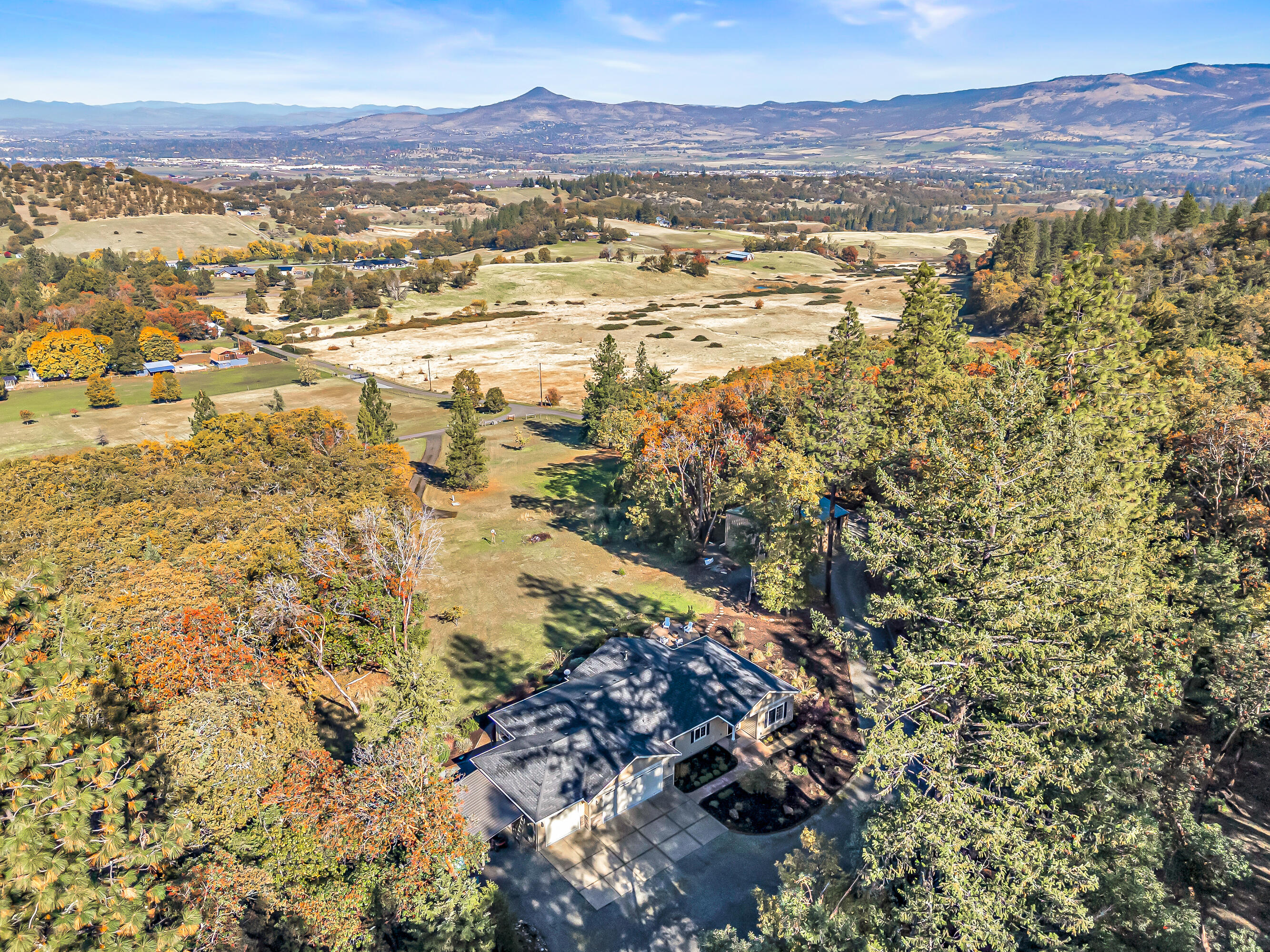 Royal Orchard - Residential