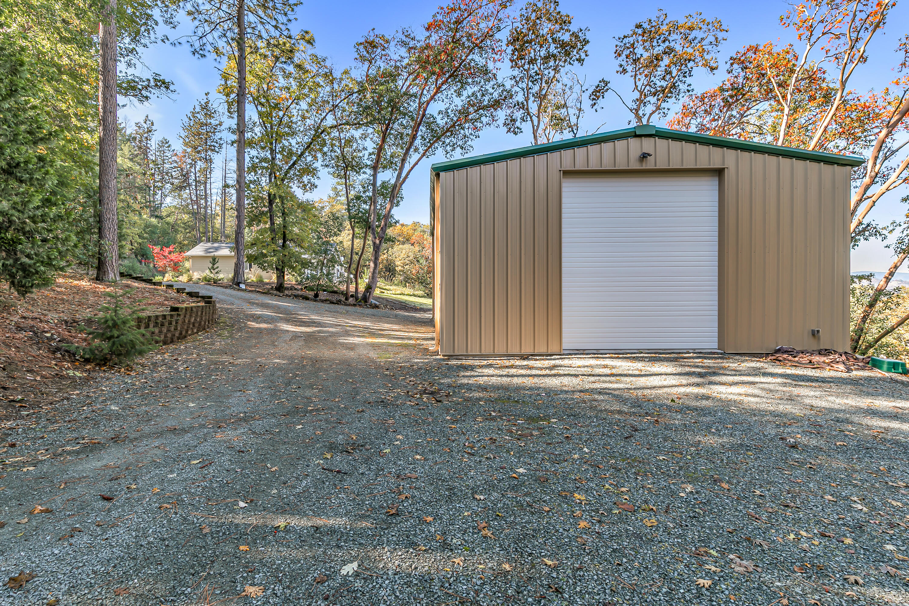 Royal Orchard - Residential