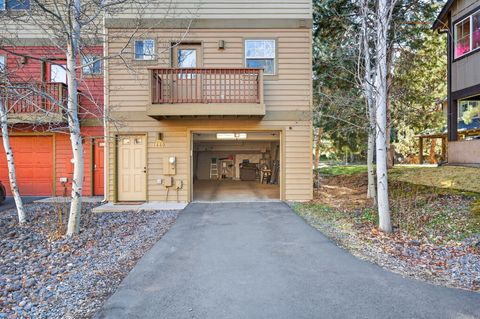 Tiny photo for 1880 NW Shevlin Park Road, Bend, OR 97703 (MLS # 220216857)