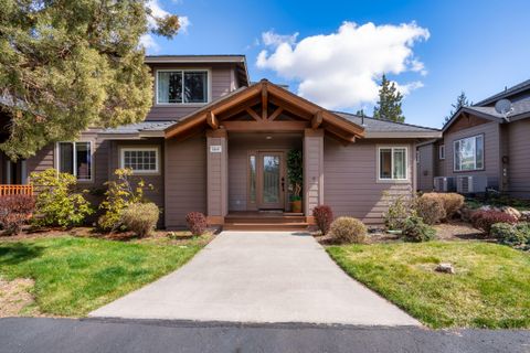 860 Golden Pheasant Drive Redmond OR 97756