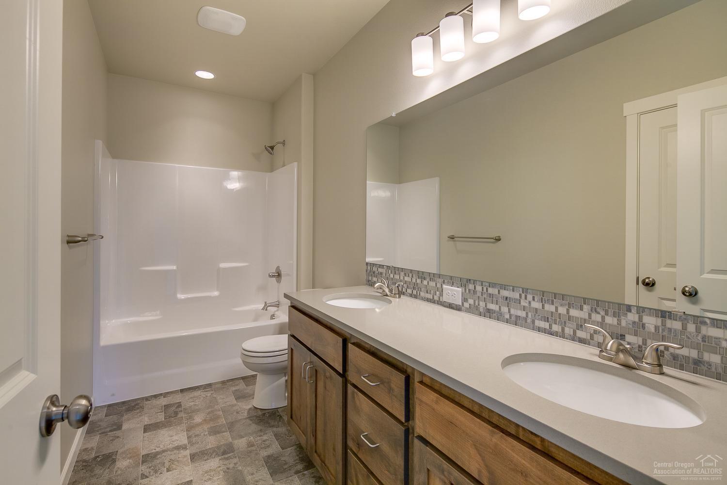 Fieldstone Crossing - Residential