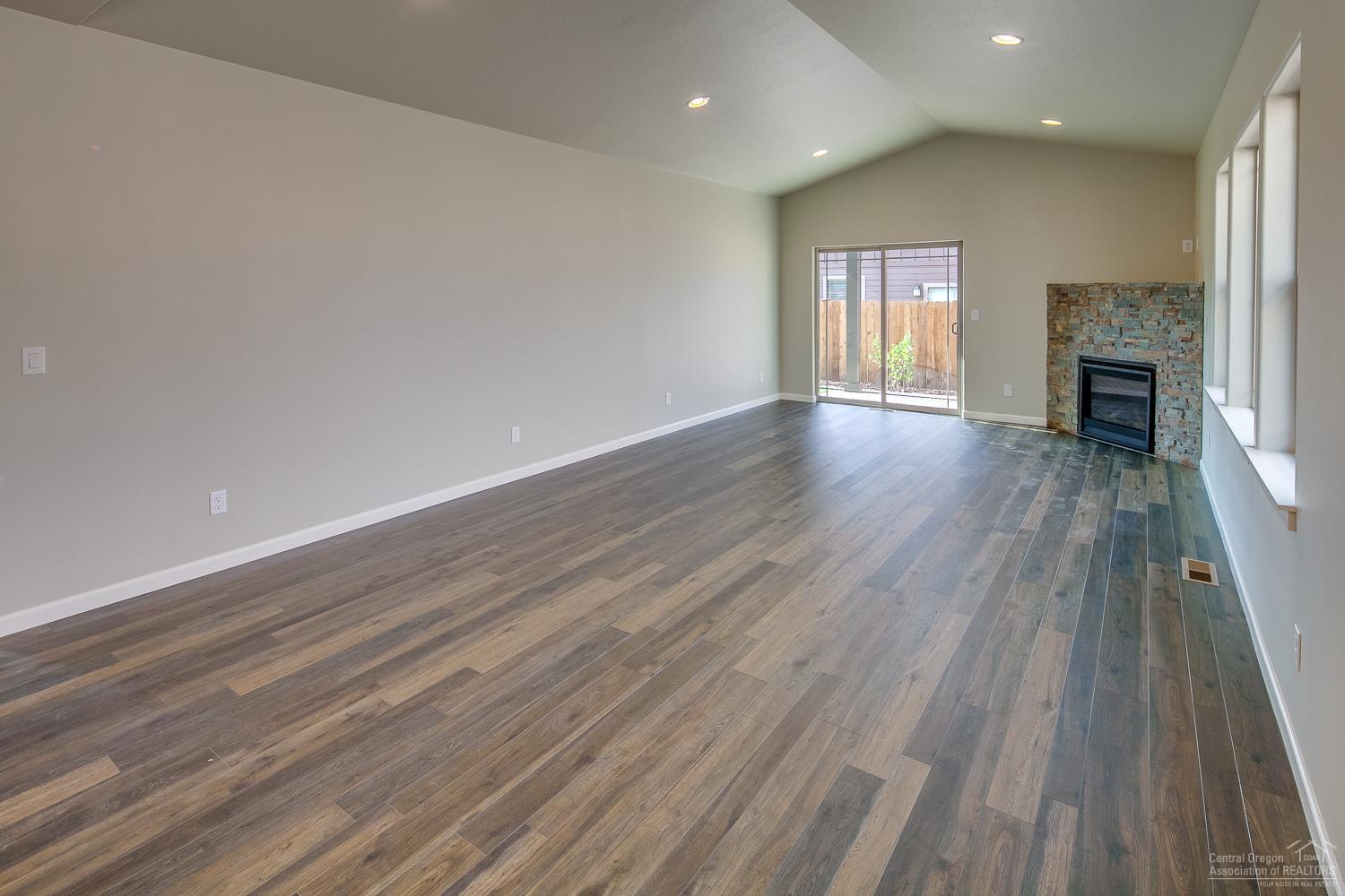 Fieldstone Crossing - Residential