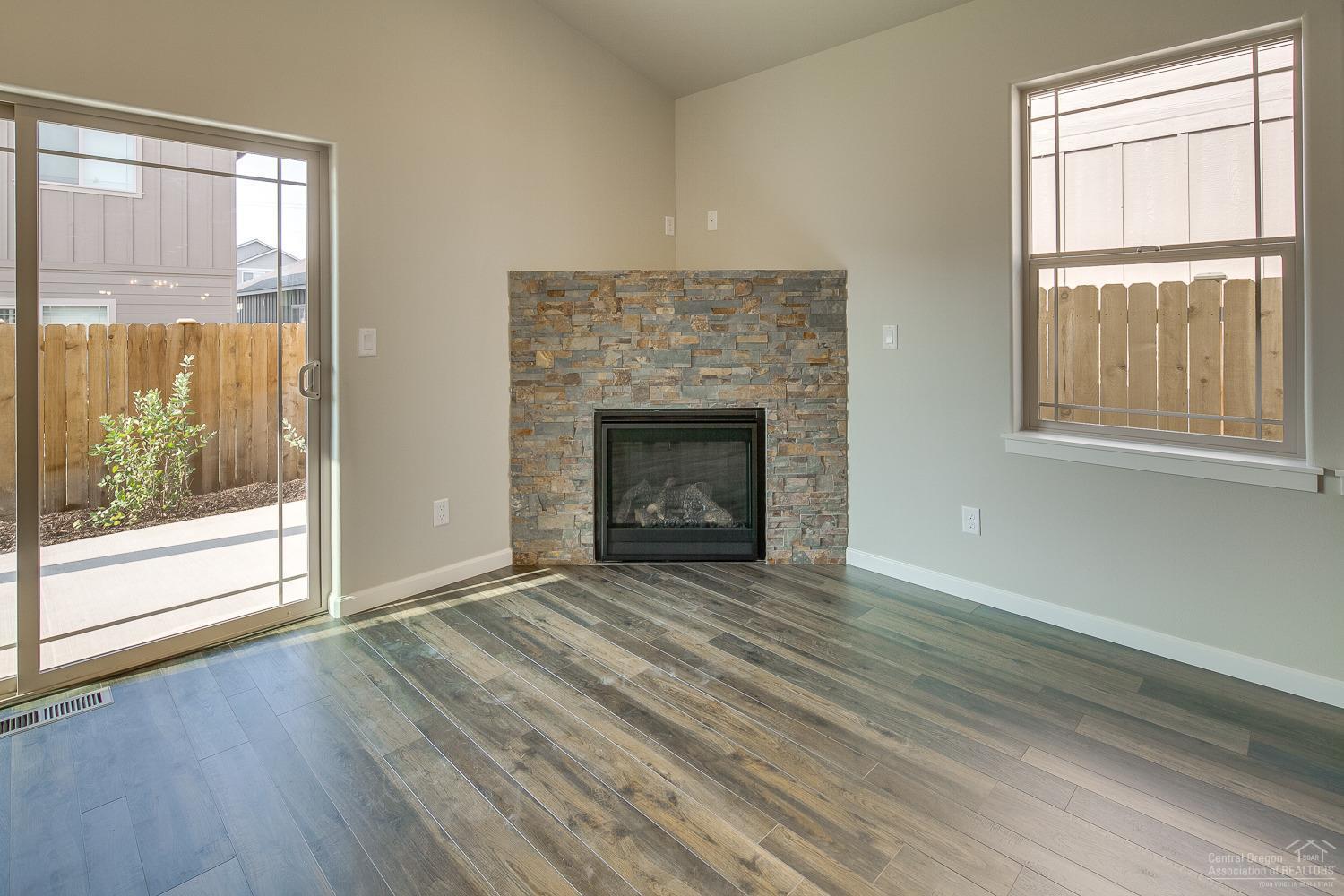 Fieldstone Crossing - Residential