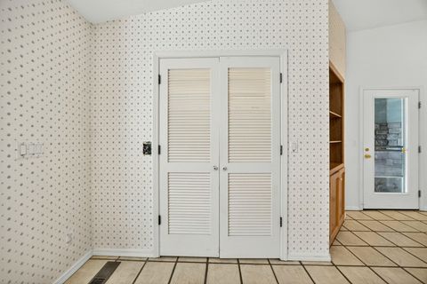 Tiny photo for 288 Wildrose Lane, Grants Pass, OR 97527 (MLS # 220211237)