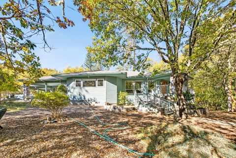 Tiny photo for 288 Wildrose Lane, Grants Pass, OR 97527 (MLS # 220211237)