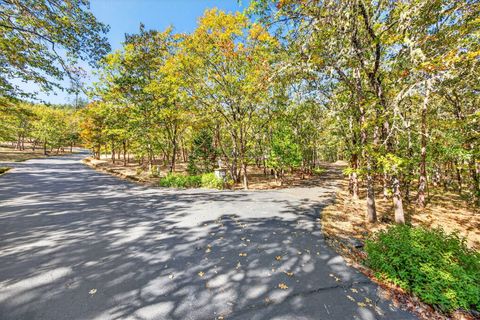 Tiny photo for 288 Wildrose Lane, Grants Pass, OR 97527 (MLS # 220211237)