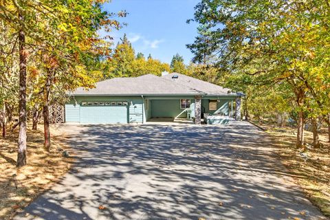 Tiny photo for 288 Wildrose Lane, Grants Pass, OR 97527 (MLS # 220211237)