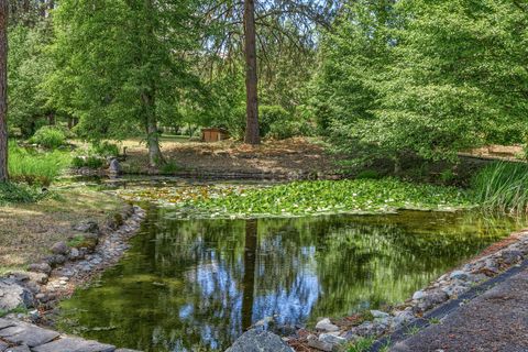 Tiny photo for 288 Wildrose Lane, Grants Pass, OR 97527 (MLS # 220211237)